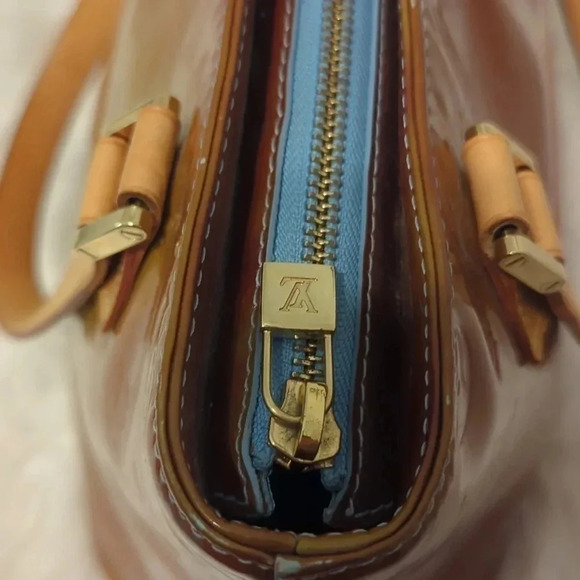 Authentic Louis Vuitton Vernis Houston Shoulder Bag Brown M91005 LV 8307J - Picture 7 of 11